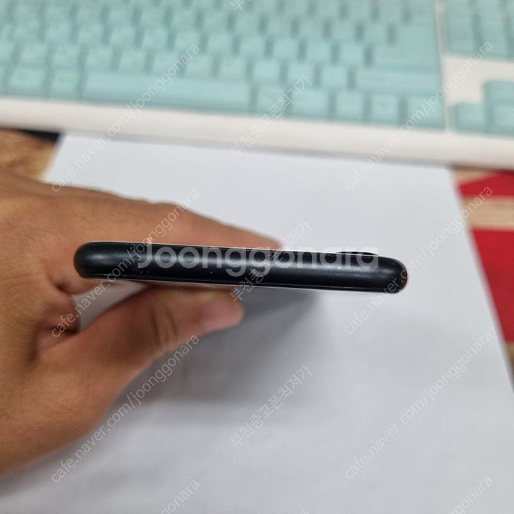 ) 205171 아이폰SE2 128 블랙 A+급 중고폰 17만 배터리85% 부천 신중동역 메인폰 자녀폰 업무폰 회사...--2